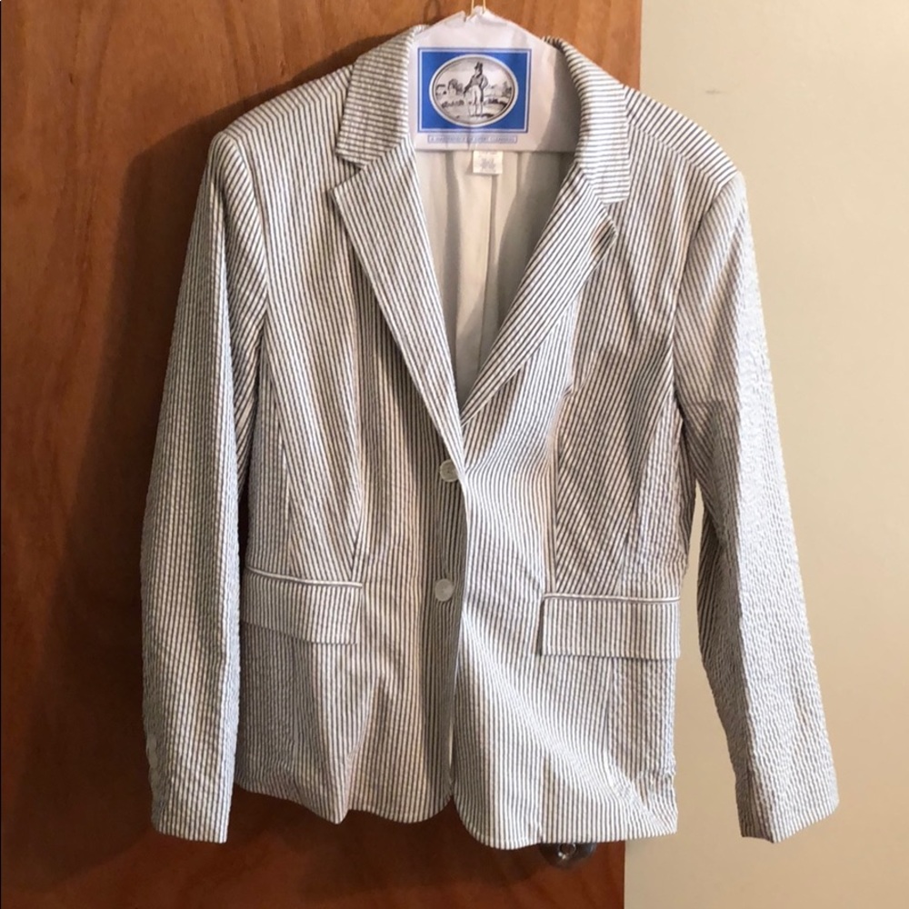 Seer sucker blazer